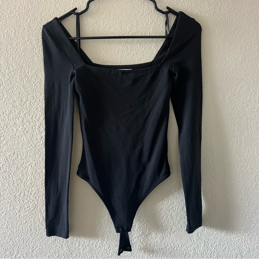 Babaton square neck bodysuit